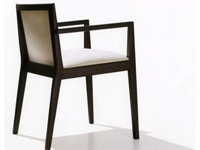 Chair Carlota